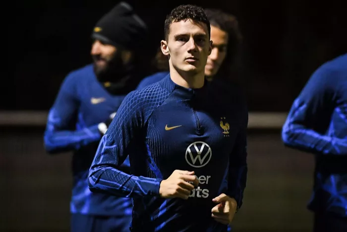 Clairefontaine-en-Yvelines, France, France. 14th Nov, 2022. Benjamin PAVARD of France during the training of the French team before the FIFA World Cup 2022 in Centre National du Football on November 14, 2022 in Clairefontaine-en-Yvelines near Paris, Franc